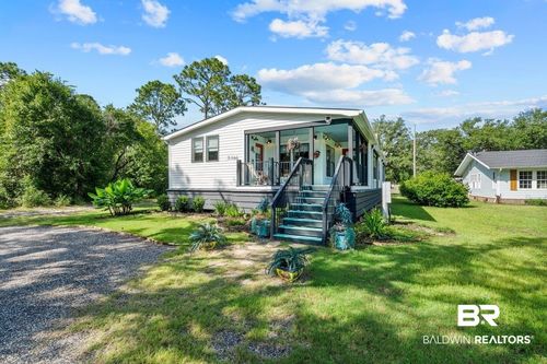 8221 Mobile Ave, Elberta, AL, 36530-6213 | Card Image