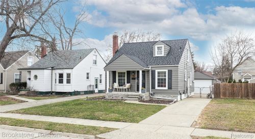 2156 Cambridge Rd, Berkley, MI, 48072-1707 | Card Image