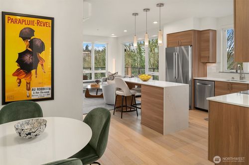 414-11903 Ne 128th St, Kirkland, WA, 98034-7209 | Card Image