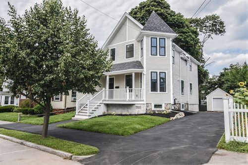 294 E Foster St, Melrose, MA, 02176-4029 | Card Image