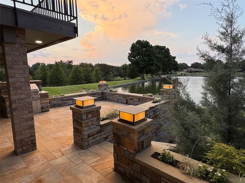 1 Country Lake Dr, Carrollton, TX, 75006-4702 | Card Image