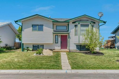 422 Cole Cres, Carseland, AB, T0J | Card Image
