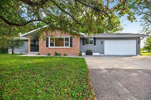 8833 Canby Ct, Northfield, MN, 55057-4955 | Card Image