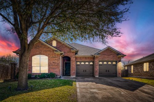 11517 Flushwing Dr, Austin, TX, 78754-5945 | Card Image