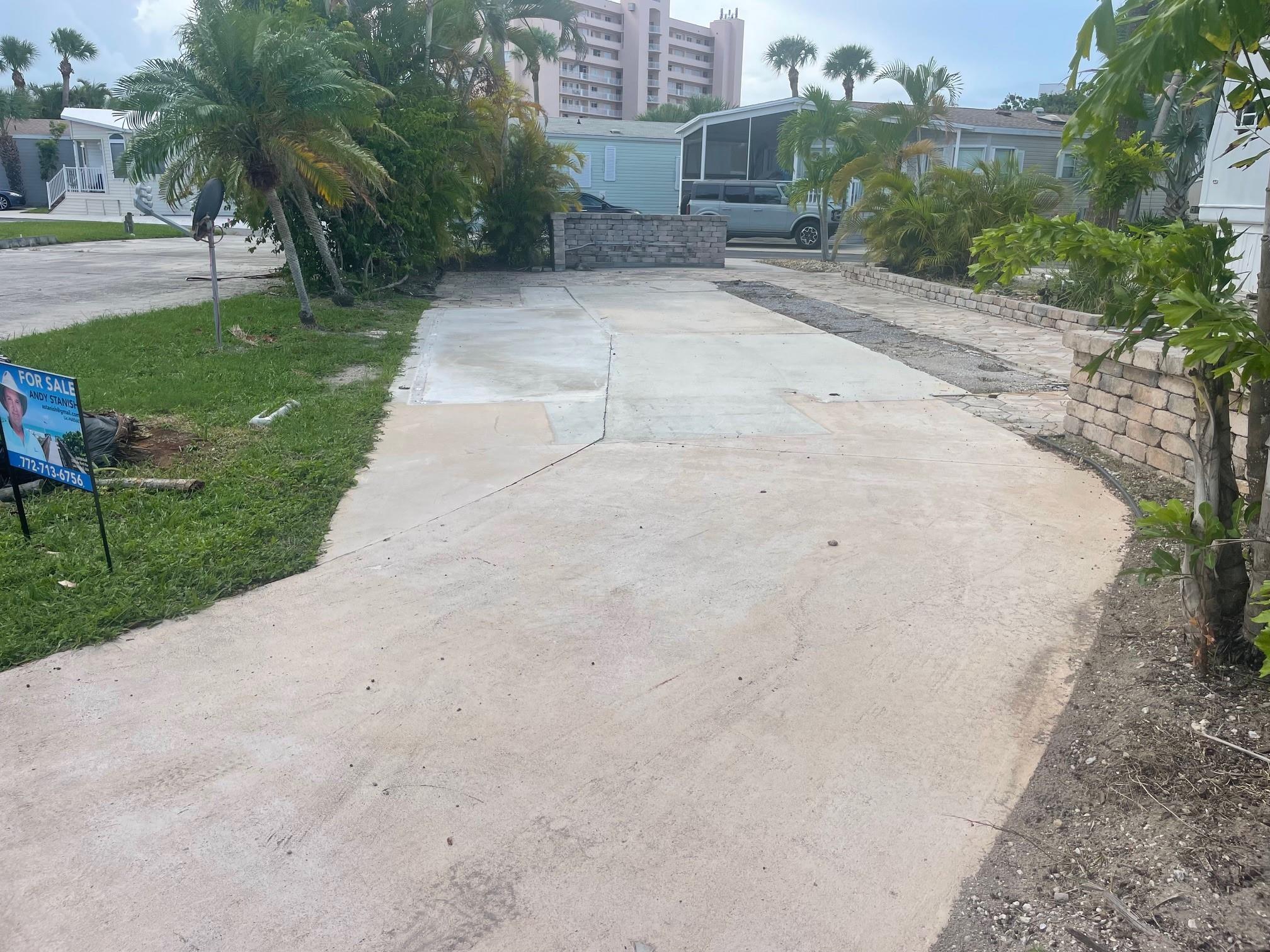 Pirates Cove Ln, Hutchinson Island, FL 34949