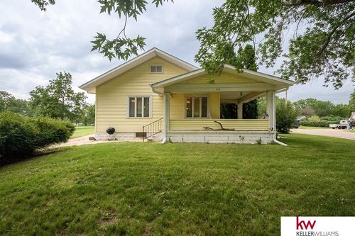 970 E 4th Street, Superior, NE, 68978 | Card Image