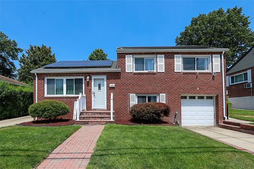 50 Kingston Ave, Floral Park, NY, 11001-3518 | Card Image