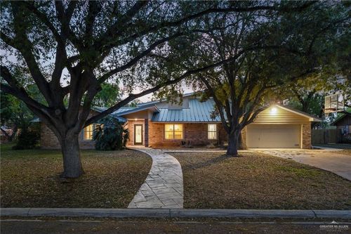 2009 Spring Glen St, Mission, TX, 78572-3009 | Card Image