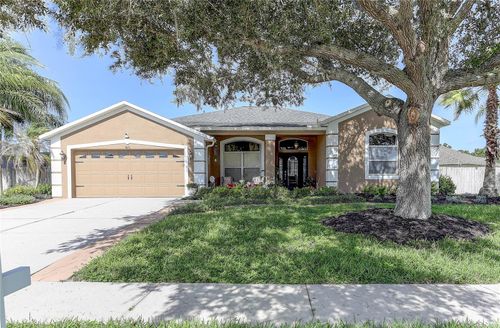 3815 Red Bluff Ct, LAND O LAKES, FL, 34639-9571 | Card Image