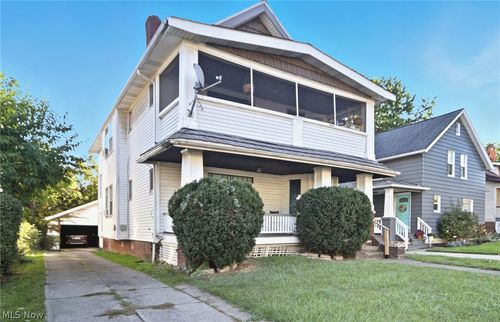 3319 W 111th St, Cleveland, OH, 44111-3643 | Card Image