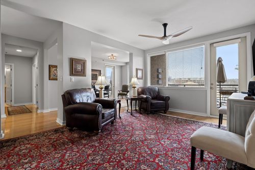 apt-203-200 Manufacturers Rd, Chattanooga, TN, 37405-5002 | Card Image