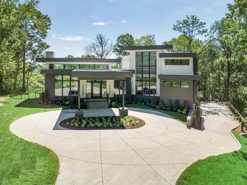 663 Hunters Trl, Nashville, TN, 37209-5627 | Card Image