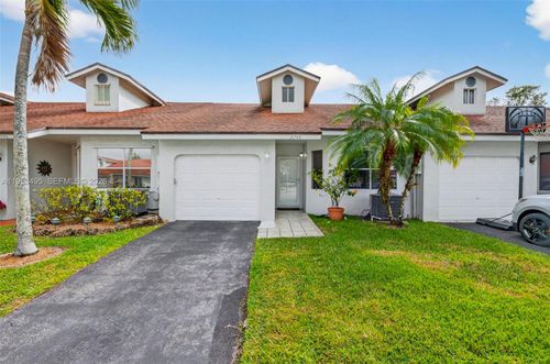 6744 N Pine Island Rd, Tamarac, FL, 33321-3715 | Card Image