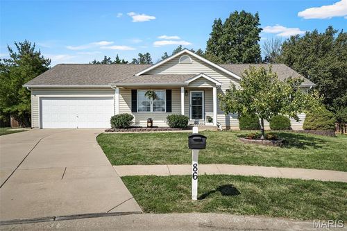 86 Sun Haven Ct, Wentzville, MO, 63385-7001 | Card Image
