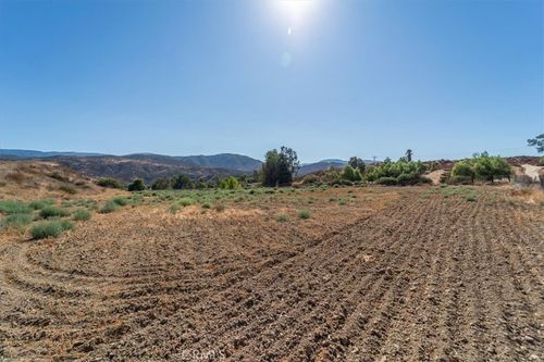 43900 Highway 79, Aguanga, CA, 92536-9321 | Card Image