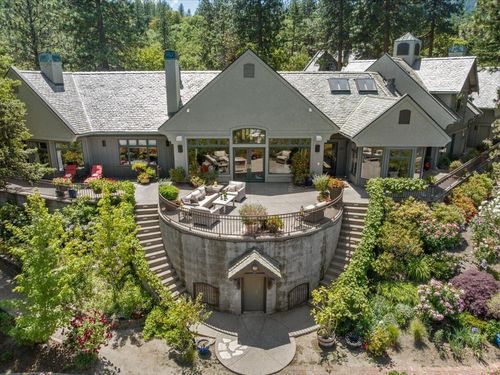 500 Ashland Loop Rd, Ashland, OR, 97520-3145 | Card Image