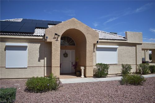 5320 Fieldstone Rd, Las Vegas, NV, 89107-2825 | Card Image