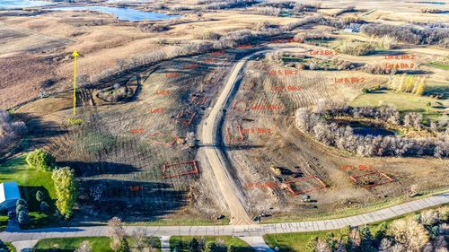 10 Alivia'S Avenue, Pelican Rapids, MN, 56572 | Card Image