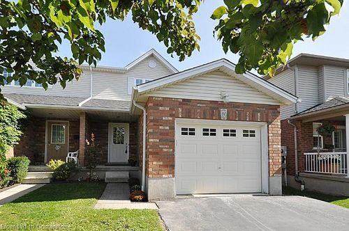 390 Pastern Trail, Waterloo, ON, N2K4K7 | Card Image