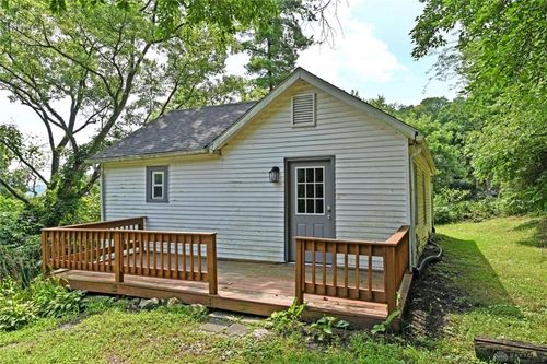 9904 Hooven Ave, Hooven, OH, 45033 | Card Image