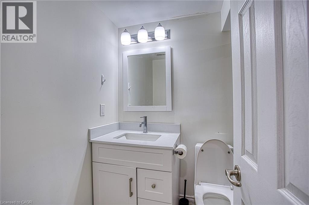 Residential Lease in Fonthill 4