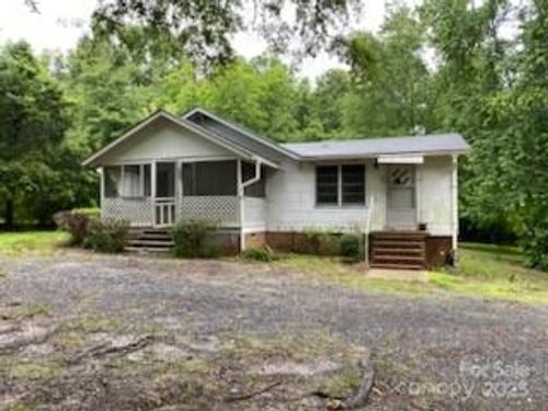 537 Mask Rd, Mount Gilead, NC, 27306-9170 | Card Image