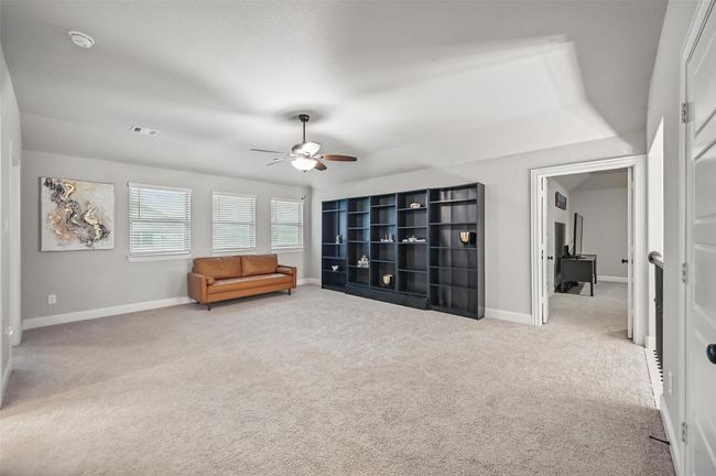 Unfurnished room with carpet floors and ceiling fan | Image 30
