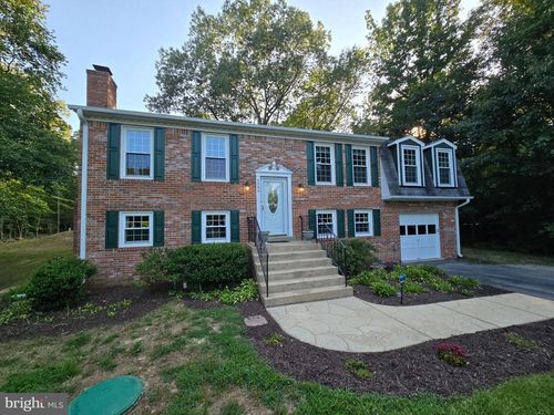 6580 Horseshoe Dr, LA PLATA, MD, 20646-3809 | Card Image