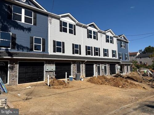 c-1401 Brown St, WILMINGTON, DE, 19805-4747 | Card Image