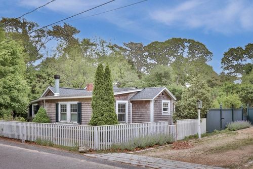 29 Jernegan Ave, Edgartown, MA, 02539-6808 | Card Image