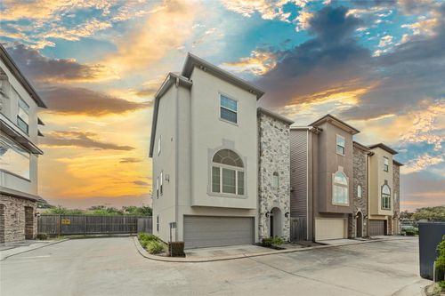 11129 Olympia Dr, Houston, TX, 77042-2669 | Card Image