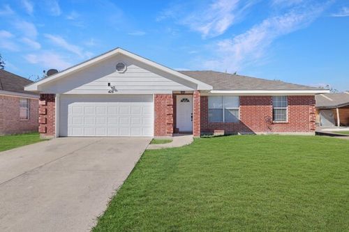 428 S Las Vegas Trl, White Settlement, TX, 76108-2751 | Card Image