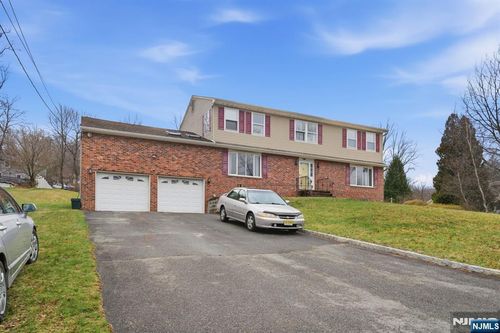 21 Landing Trl, Denville, NJ, 07834-1017 | Card Image