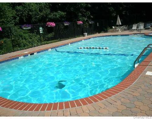 6-9 E Lawrence Park Dr, Piermont, NY, 10968 | Card Image