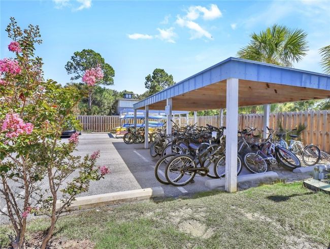 Savannah Beach & Racquet Club Bike Storage | Image 46