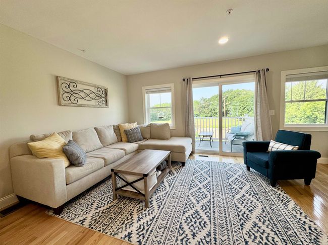 B - 31 Lenox St, Condo with 2 bedrooms, 2 bathrooms and null parking in Somersworth NH | Image 11