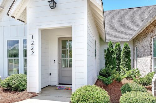 1222 Burrow Dr, OPELIKA, AL, 36801-6283 | Card Image