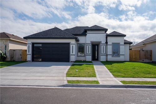 512 Spring Dr, Mission, TX, 78573-2054 | Card Image