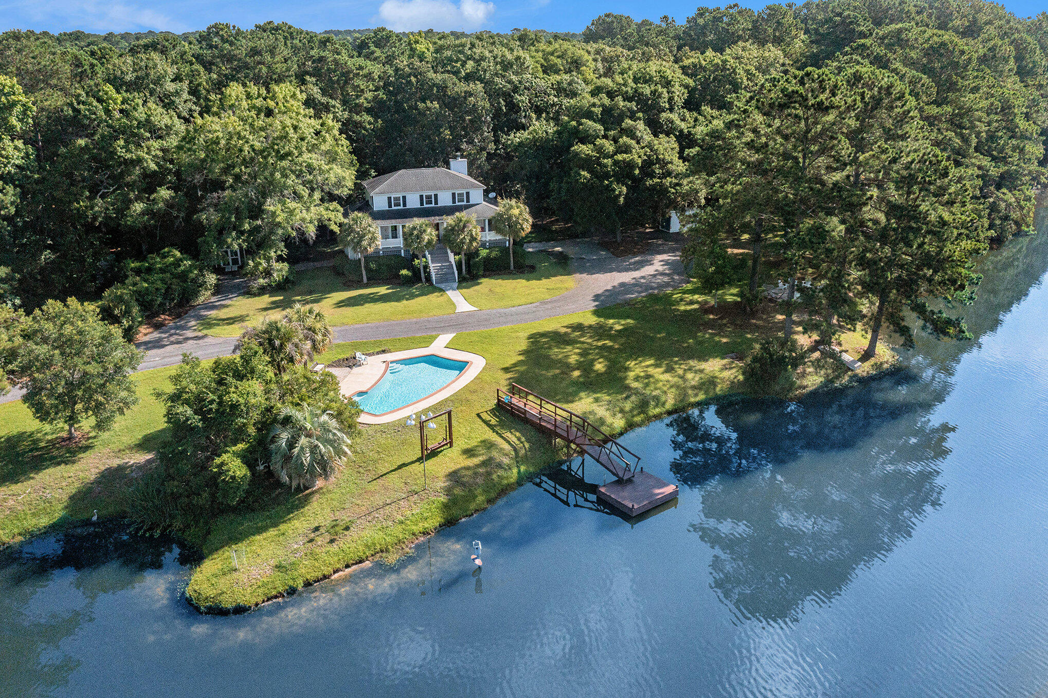 Chaplins Landing Rd, Hollywood, SC 29449