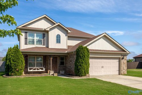 214 Briarcrest Rd, Hazel Green, AL, 35750-2000 | Card Image