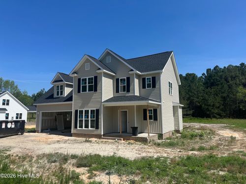 201 Spring Meadows Dr, Aberdeen, NC, 28315-4585 | Card Image