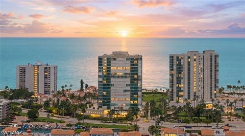 1004-3971 Gulf Shore Blvd N, NAPLES, FL, 34103-2104 | Card Image
