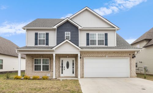 1629 Kestrel Dr, Clarksville, TN, 37040-1555 | Card Image