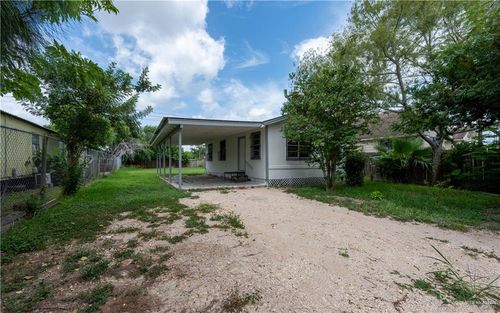 24864 Coral, San Benito, TX, 78586-6433 | Card Image