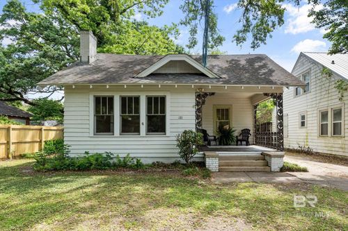 121 Westwood St, Mobile, AL, 36606-1939 | Card Image