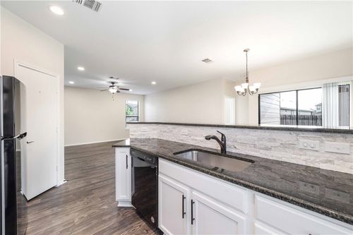 9000 Edmundsbury Dr, Austin, TX, 78747-3999 | Card Image