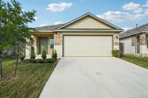 13855 Siltstone Loop, San Antonio, TX, 78253-3910 | Card Image