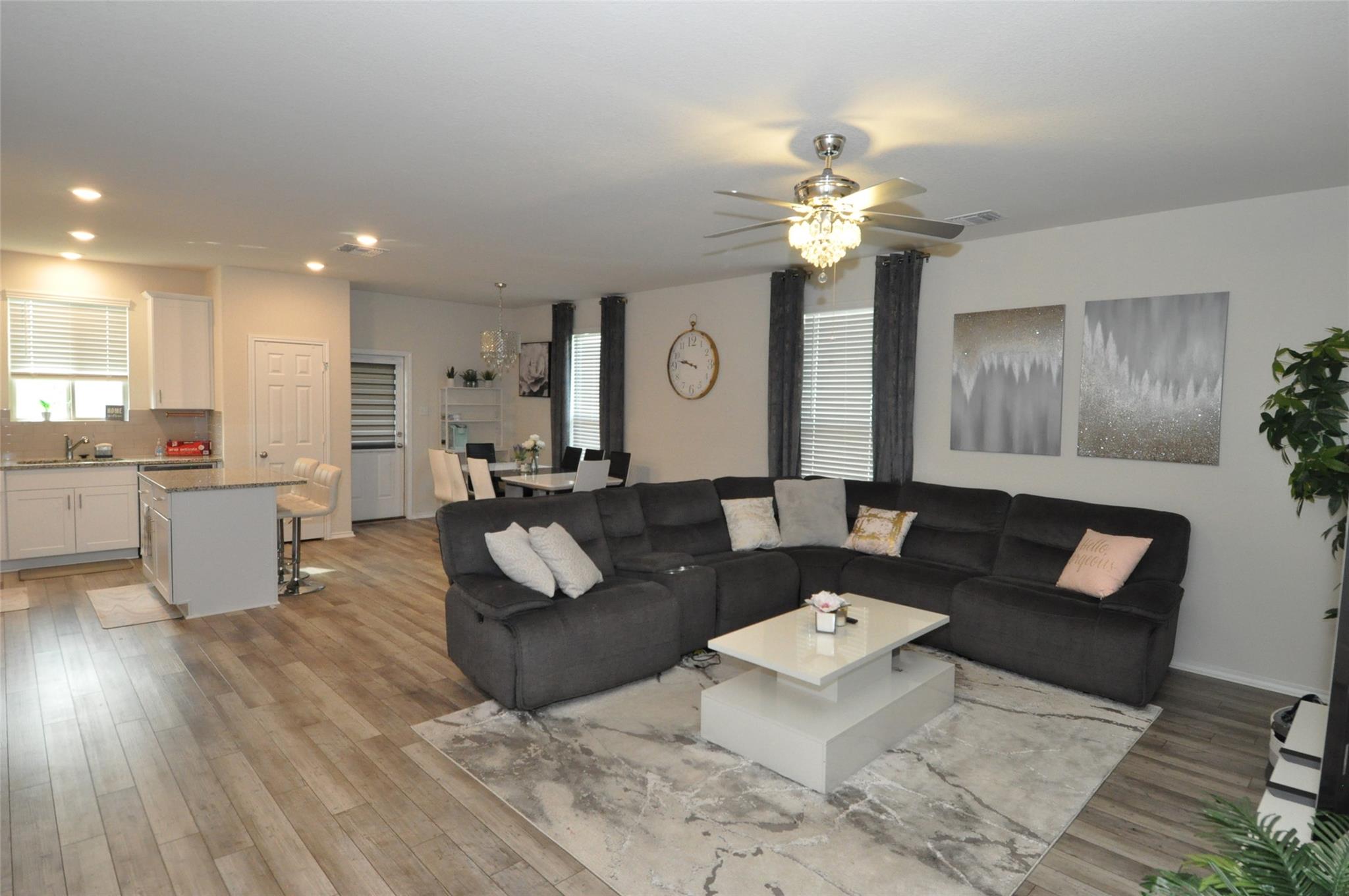 Residential Lease in Taylor 4