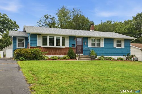 74 Live Oaks Rd, Milford, CT, 06460-3818 | Card Image