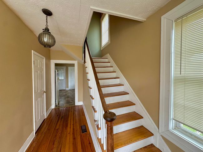 805 Sudbury St, House other with 4 bedrooms, 2 bathrooms and null parking in STAUNTON VA | Image 5